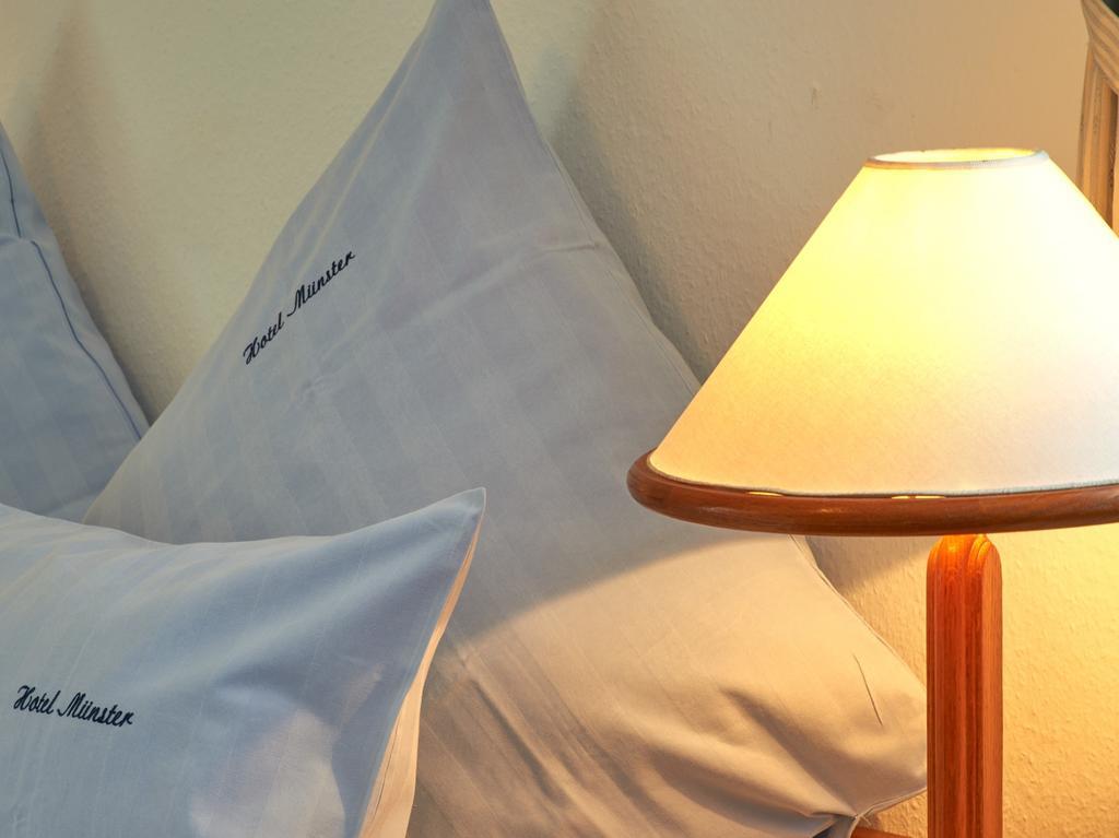 Hotel Muenster Emmelshausen Rum bild